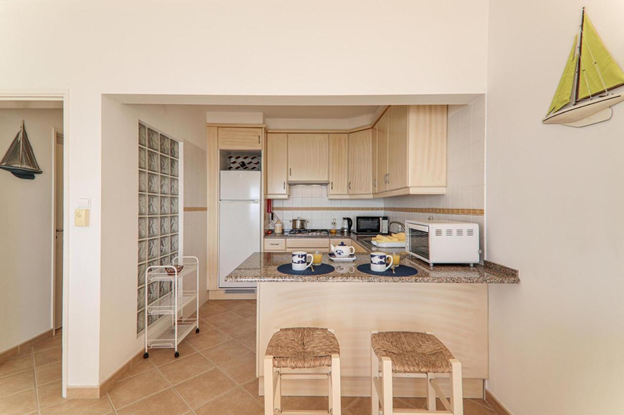 Sail Away Apartment Quarteira Exterior photo